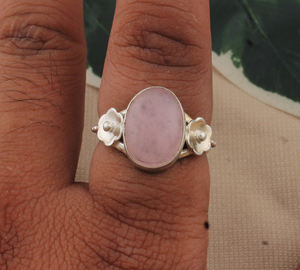 Quartz rose forme ovale bague en Quartz rose bague en argent sterling 925 bague fleur bijoux faits à la main cadeau d'anniversaire - Product Image 3