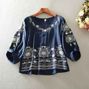เสื้อเบลาส์แขนยาวลายปักดอกไม้สไตล์โบฮีเมียนเม็กซิกันสุดพิเศษสำหรับผู้หญิงใส่ทำงาน - Product Image 2