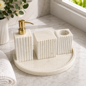 Ensemble de salle de bain 2 pièces en marbre cannelé blanc, écologique, moderne et luxueux, comprenant un distributeur de savon et un plateau-gobelet - Product Image 2
