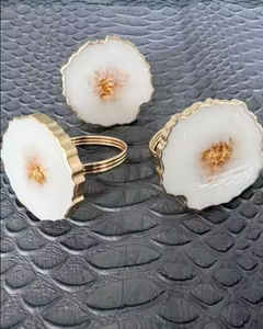 Dual Tone Enamel Napkin Rings Polka Design Antique Acrylic Resin Fully Customizable <b>Angel</b> for Daily Dining Artistic Dining - Product Image 1