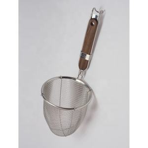 Panier à nouilles, passoire à mailles fines, L-0218 panier à nouilles, passoire à nouilles, manche en bois uni, prix de gros - Product Image 3
