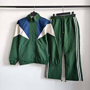 Veste d'hiver en polyester imperméable et légère à coque souple, imprimée, coupe-vent, survêtement, fermeture éclair intégrale personnalisée, cargo pour homme - Product Image 3