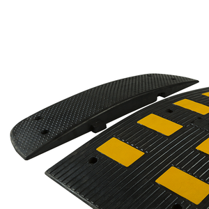 ฝาครอบกันชนความเร็วแบบพลาสติก PVC ขนาด 90 ซม. สำหรับความปลอดภัยบนถนน - Product Image 2