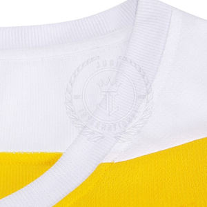 Ensembles de maillots de basket-ball confortables et respirants en gros, vêtements de sport pour adultes au Pakistan, personnalisés, 100% polyester - Product Image 4