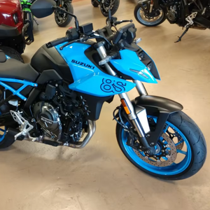 NUEVO EN STOCK 2024 Suzuki GSX-8S DIY Industrial OEM ODM Garantía de 3 Años - Product Image 2