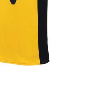 Ensemble d'uniformes de basket-ball personnalisés de haute qualité en polyester 100%, à séchage rapide, sans manches, pour les sports de plein air en été - Product Image 5