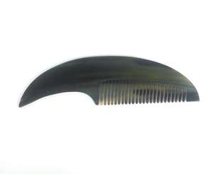 Peigne en corne naturelle fait à la main antistatique et respectueux des cheveux fini lisse sans statique - Product Image 3
