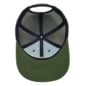 Casquette de camionneur 6 panneaux de haute qualité Loden patch tissé en maille noire et logo sur le côté gauche boucle à simple boutonnage en plastique à bord plat OEM - Product Image 4