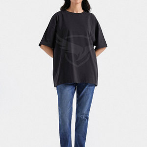 Summer Wear Nouveau design T-shirt à manches courtes pour femmes Dernier design T-shirt de couleur personnalisée pour femmes - Product Image 2