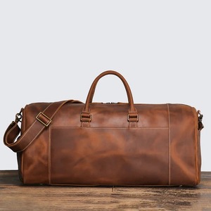 Sac de sport en cuir véritable de grande capacité pour hommes, sacs de voyage imperméables à la mode vintage avec fermeture à glissière - Product Image 3