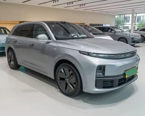 พร้อมจัดส่ง รถ SUV อัจฉริยะคุณภาพสูง ระบบขับเคลื่อนสี่ล้อแบบมอเตอร์คู่ - Product Image 2