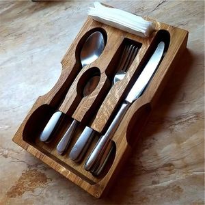 Organisateur de couverts en noyer noir de luxe, insert de tiroir personnalisé pour le rangement des cuillères et des couteaux, support de cuisine en bois durable - Product Image 2