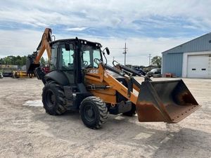 Chargeuse-pelleteuse Case 580SV neuve/d'occasion 2024 - Product Image 3
