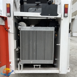 รถตักล้อยางขนาดเล็ก Kubota มือสอง รถตักหน้าขับเคลื่อนด้วยล้อหน้า ประสิทธิภาพการทำงานสูง ราคาประหยัด เครื่องยนต์ใช้งานได้ดี - Product Image 2