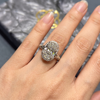 Cincin Tunangan Berlian Potongan Oval Platinum Setting Prong Bersertifikat IGI Perhiasan Mewah Klasik Wanita