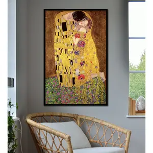 Póster 'El Beso' de Gustav Klimt, Inspirado en el Art Deco, para Decoración de Pared - Product Image 3
