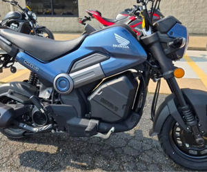 Nouvelle Offre 2025 HondaS Navi Bleu Métallisé Personnalisable Moteur Brushless 600-1000cc >80km/h Scooter Moto Prêt à Expédier - Product Image 1