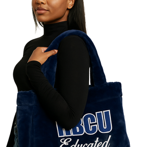 Bolso Tote de Felpa Azul Marino con Bordado de Chenilla, Bolso de Mano Personalizado con Logotipo, Regalo de Hermandad Griega Divine Nine, Estilo HBCU - Product Image 3