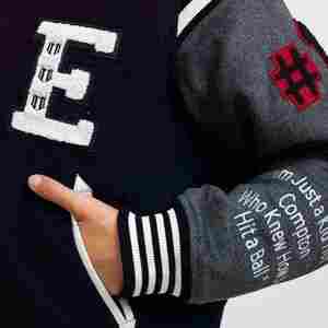 2025 vestes de baseball pour filles tendances élégantes nouvelles vestes à capuche en polaire en gris et blanc respirant pour la saison d'hiver - Product Image 4