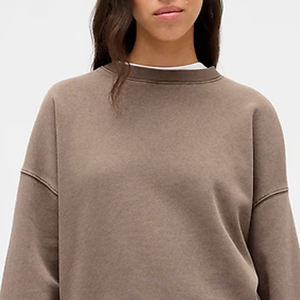 Sudadera Corta para Mujer, Diseño de Pullover, Precio de Fábrica para Pedidos al por Mayor, Material Suave de Alta Calidad para un Ajuste Cómodo - Product Image 2