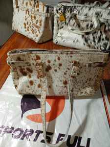 Sac à main en cuir de vachette personnalisable, bandoulière en fourrure véritable, durable, multifonctionnel, accessoire de mode pour femmes, fait main - Product Image 3