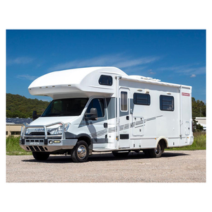 Caravane tout-terrain avec suspension solaire, attenante et indépendante construite pour les conditions australiennes - Product Image 3