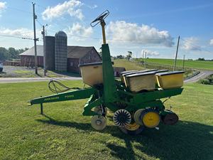 Sembradora de Maíz y Cacahuetes con Fertilizante en Venta - Product Image 6