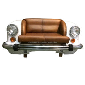 Canapé industriel pour voiture Ambassador, conçu pour les intérieurs d'inspiration vintage, offrant un design de sièges au style automobile distinctif - Product Image 5