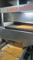SUISER MAKINE Cashewnoten Continu-bandroostermachine 300 kg/uur RVS Snackvoedingsfabriek Apparatuur Elektrisch of Gas
