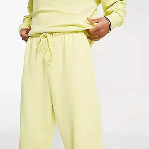 Venta al por mayor 2025 personalizado hombres Joggers al aire libre entrenamiento chándales cremallera diseño XS tamaño polar sudadera Pakistán impreso - Product Image 2