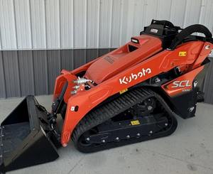 รถตักล้อยางขนาดเล็ก Kubota SCL1000 มือสอง ราคาดีที่สุด มีสินค้าพร้อมส่ง - Product Image 3