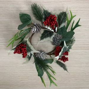 Petit porte-bougie en forme <span class=keywords><strong>de</strong></span> couronne avec un design cadeau <span class=keywords><strong>de</strong></span> Noël pour le dîner aux chandelles <span class=keywords><strong>de</strong></span> Noël, accessoire <span class=keywords><strong>de</strong></span> décoration <span class=keywords><strong>de</strong></span> vacances - Product Image 3