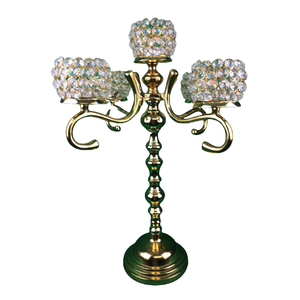 Candélabre en cristal à bras courbes dorés, élégant support à trois bougies pour la décoration de maison de luxe - Product Image 1