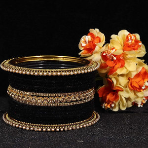 Latest Fashionable Custom Design Round Shape Velvet Bangles Hot Selling Wedding Churiya for Women and <b>Girls</b> - Product Image 3