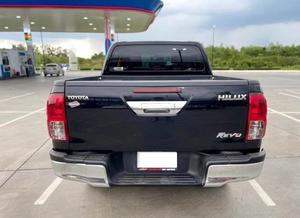 Double cabine Hilux assez utilisée/pick-up diesel Hilux 4x4 d'occasion voitures d'occasion pérou - Product Image 3