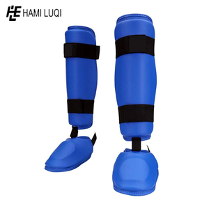 Protège-tibias de kickboxing pour l'excellence du sparring-Équipement de protection pour la boxe, le Muay Thai, le karaté | Options de conception personnalisables - Product Image 5