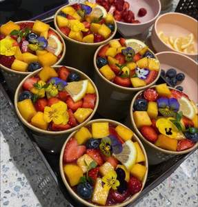 ชามกระดาษคราฟท์คุณภาพสูง ราคาโรงงาน บรรจุภัณฑ์ชามกระดาษแบบใช้แล้วทิ้ง ขนาด 500 มล. 750 มล. พร้อมฝาปิด เป็นมิตรกับสิ่งแวดล้อม สำหรับบรรจุอาหารและสลัด - Product Image 3