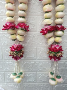 Flor de peonía Varmala Guirnalda de boda india Novia y novio Mala Jaimala Adecuado para regalos de rituales de boda India Pooja Mala. - Product Image 5