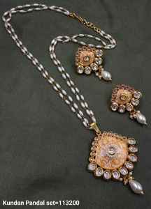 Indian Traditional & Fashionable Gold Plated Flower Stylish Drop & Kundan Copper Pendant Necklace <b>Set</b> for Women With Chain - Product Image 4