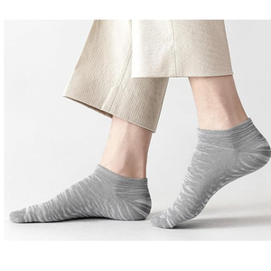 Chaussettes basses unies en gros pour hommes et femmes, décontractées, avec coussinets, invisibles, fournisseur en lots multiples - Product Image 1