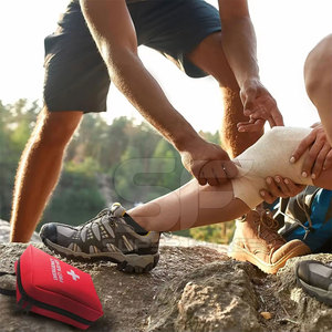 Bolsa de botiquín de primeros auxilios médicos con múltiples compartimentos para una fácil organización Bolsa de botiquín de primeros auxilios médica pequeña - Product Image 5