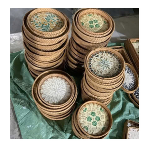 Plateau de service en rotin fait main écologique avec incrustation de nacre, plateau tissé pour la décoration de la maison - Product Image 1