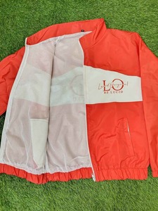 Conjunto de chándal de dos piezas para hombre, estilo streetwear, hecho a medida, con cremallera, 100% algodón, color liso, cortavientos y pantalones cortos - Product Image 3