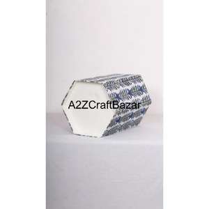 Nouveauté en stock, poubelle en bois écologique faite à la main, poubelle décorative pour la maison, design imprimé à la main, type à couvercle roulant - Product Image 4