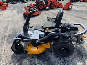 เครื่องตัดหญ้าแบบนั่งขับ Cub Cadet ZTS1 42 Zero-Turn ราคาประหยัด พร้อมจัดส่ง - Product Image 3