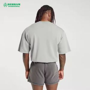 Ensembles d'été pour hommes T-shirts à manches courtes Shorts à jambes larges Costumes deux pièces Mince Respirant Homme Casual Loose Shorts and Shirts Sets - Product Image 1