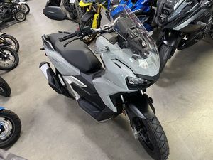 Oferta de la Mejor Calidad, Oferta Anual 2026, Scooters ADV160 Nuevos en Venta con 3 Años de Garantía - Listos para Enviar - Product Image 3