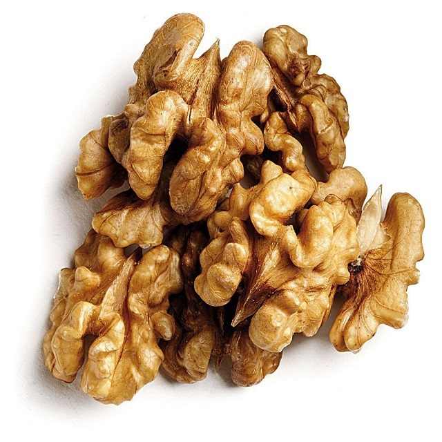Premium Grade Walnut Kernels Without Shell Organic Raw Light Halves Peeled Walnuts