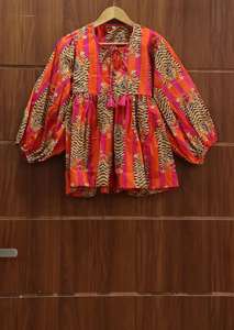 Mini-robe Kyra pour femme-Top tunique à imprimé tigre avec encolure profonde et fermeture par ficelle - Product Image 4