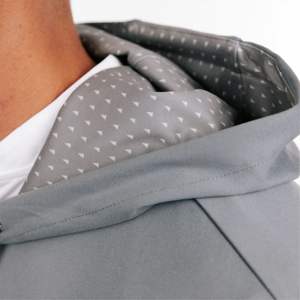 Venta al por mayor OEM Men's Street Wear Pullover Hoodie con diseño cónico bordado de talla grande y forro polar Anti-Shrink - Product Image 5